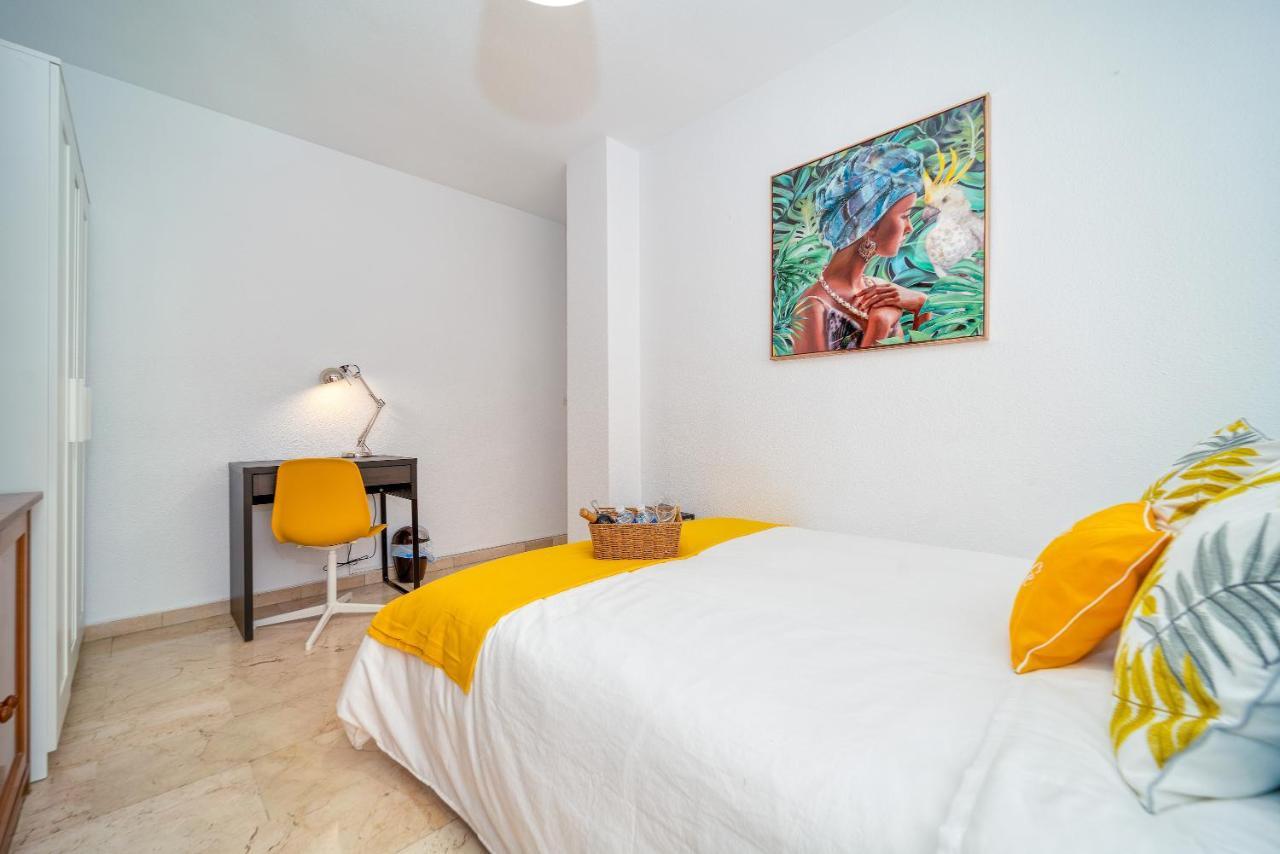 B Casacafe Madrid Pozuelo 2 Bano Fuera De La Habitacion O Compartido Посуэло-де-Аларкон Экстерьер фото
