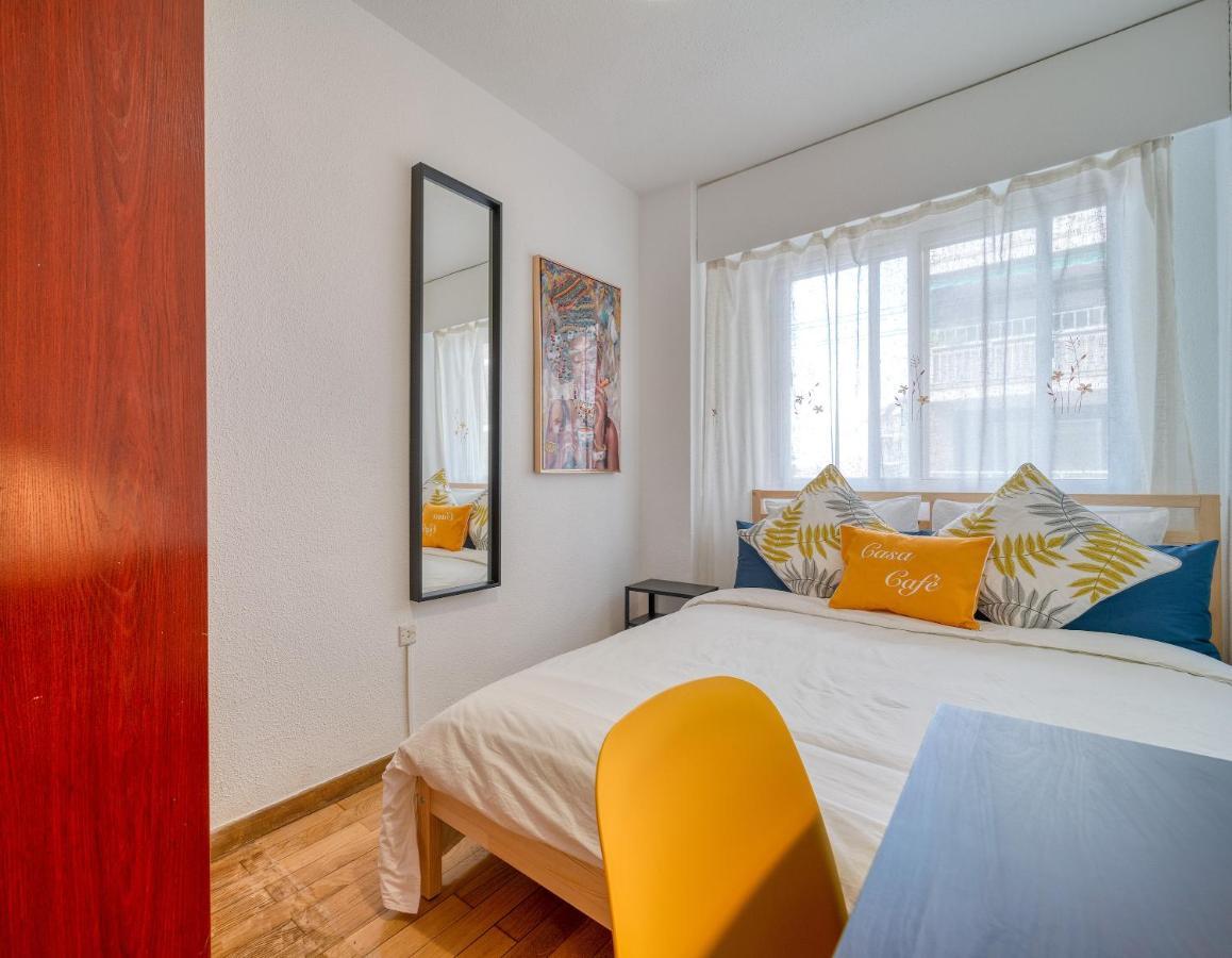 B Casacafe Madrid Pozuelo 2 Bano Fuera De La Habitacion O Compartido Посуэло-де-Аларкон Экстерьер фото