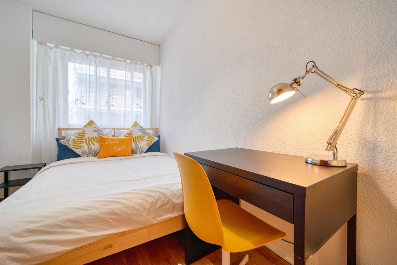 B Casacafe Madrid Pozuelo 2 Bano Fuera De La Habitacion O Compartido Посуэло-де-Аларкон Экстерьер фото